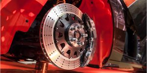 ZF Aftermarket: Beim Reifenwechsel immer Bremsen checken